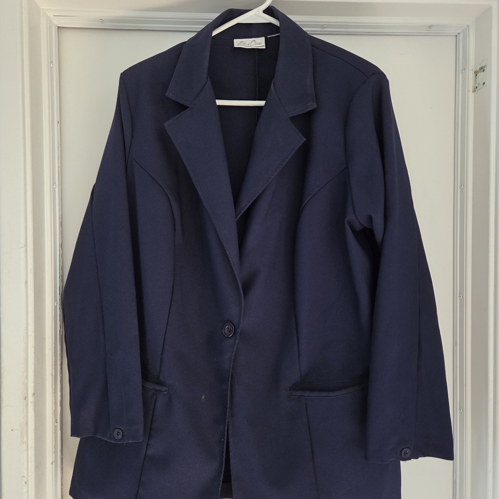 Classic Blue Suit Jacket with Notched Lapels